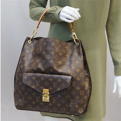 louis vuitton metis blog|louis vuitton metis hobo monogram.